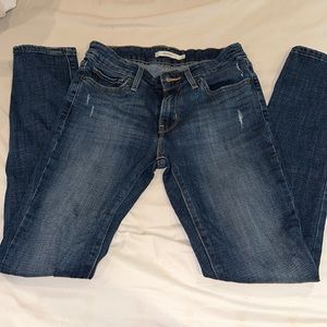 Levi’s skinny jeans, dark wash, no rip